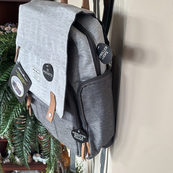 Brand New Eddie Bauer Cascade Back Pack Diaper Bag Two Tone Gray Organizer - Picture 4 of 16